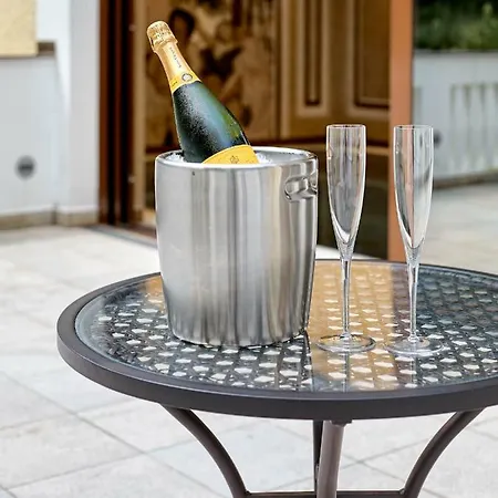 Dionysus Apartment Karlsbad